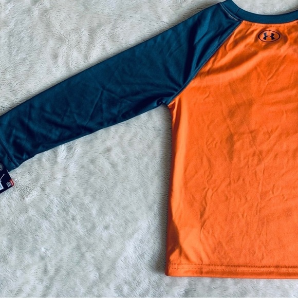 Under Armour Long Sleeve Dri-fit Size 4 - Picture 7 of 7